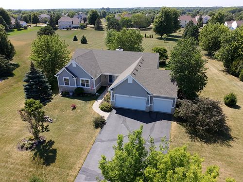 9103 Carol Lane, Spring Grove, IL, 60081 | Card Image