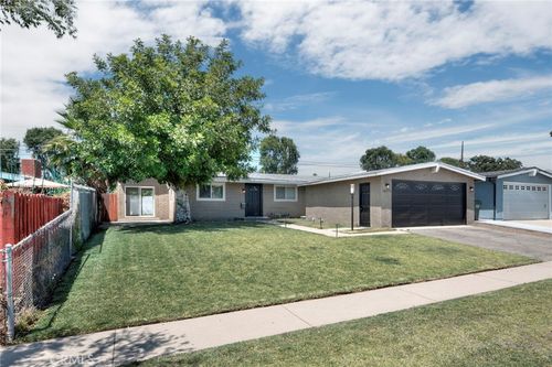 19079 E Linfield St, Glendora, CA, 91740-4734 | Card Image