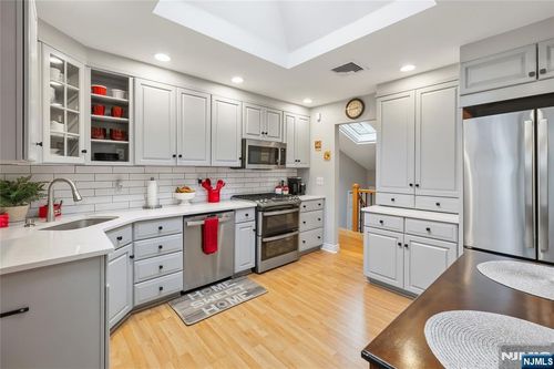 2 Benson Avenue, Westwood, NJ, 07675 | Card Image