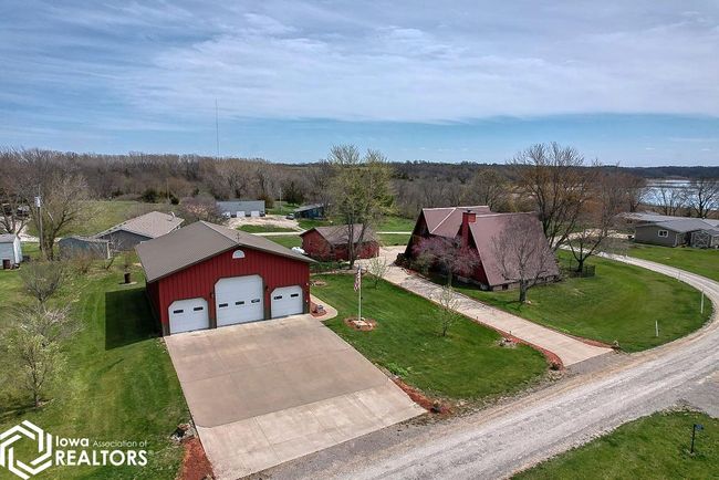 196 Lakeview Dr, House other with 3 bedrooms, 3 bathrooms and null parking in Melrose IA | Image 5