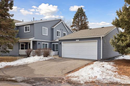2543 Wimbledon Pl, Woodbury, MN, 55125-3560 | Card Image