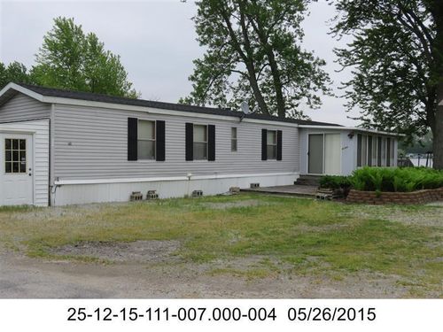 6181 N Lakeshore Dr, Macy, IN, 46951-8545 | Card Image