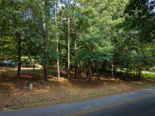 220 Flamingo Dr, Monticello, GA, 31064-8905 | Card Image