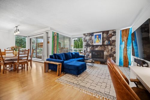 101-1331 Foster St, White Rock, BC, V4B3X5 | Card Image
