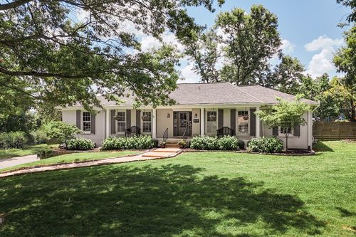 109 Poplar St, Franklin, TN, 37064-5232 | Card Image