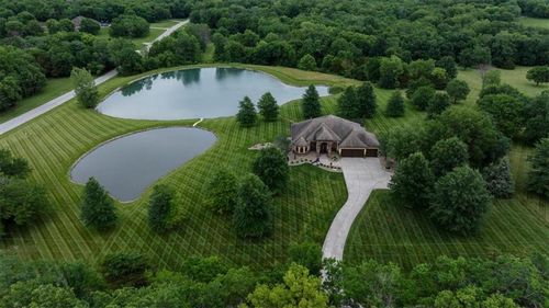 16025 S Knorpp Rd, Pleasant Hill, MO, 64080 | Card Image