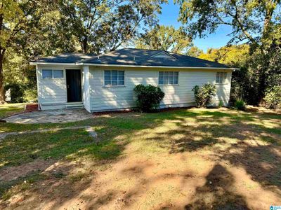 9833 Greenlee Road, House other with 3 bedrooms, 2 bathrooms and null parking in BIRMINGHAM AL | Image 2