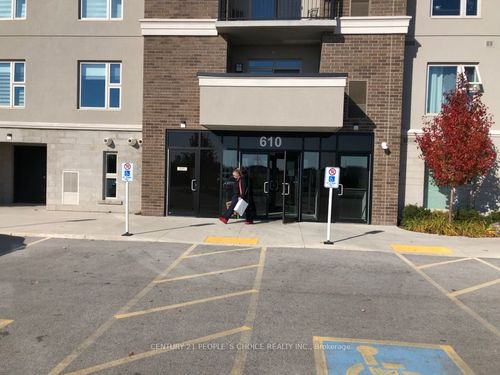229-610 Farmstead Dr, Milton, ON, L9T8X5 | Card Image