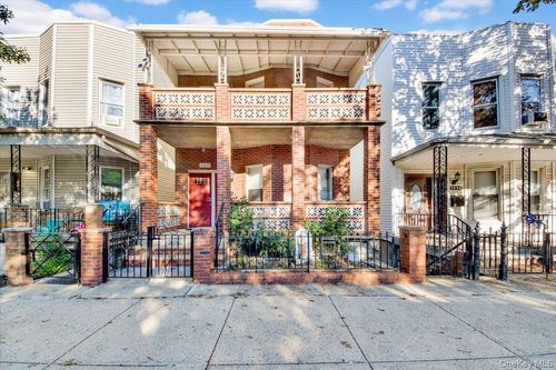 1858 Wallace Ave, Bronx, NY, 10462-3614 | Card Image