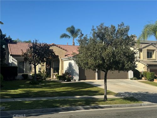 4257 Castlepeak Dr, Corona, CA, 92883-0654 | Card Image
