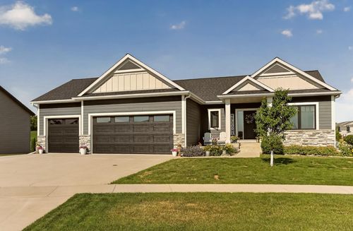 867 Grand Ridge Dr Ne, Byron, MN, 55920-2602 | Card Image