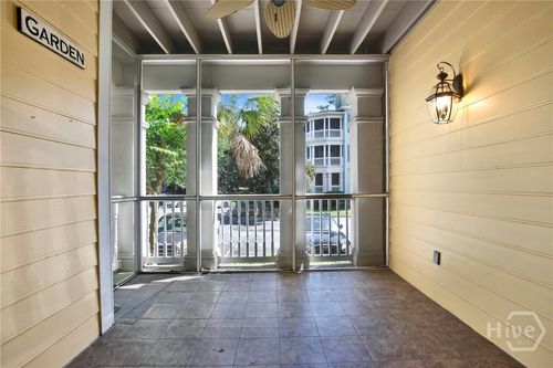 2713 Whitemarsh Way, Savannah, GA, 31410-5210 | Card Image