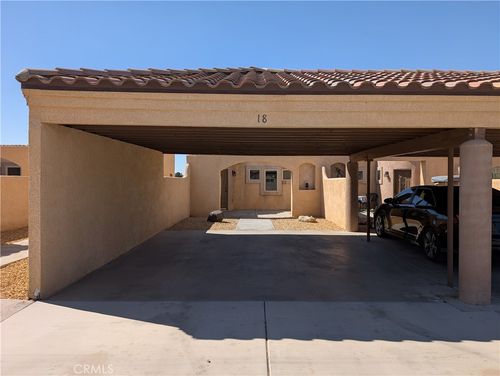 18-27160 Vista Rd, Helendale, CA, 92342 | Card Image