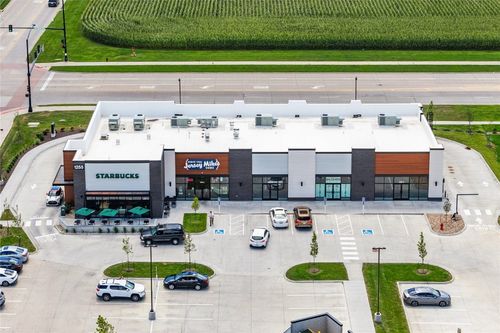 b-1255 Hayes Ln, North Liberty, IA, 52317 | Card Image