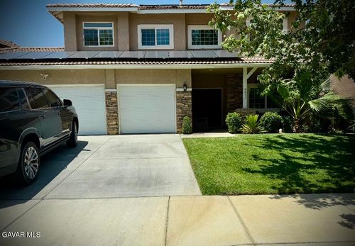 4011 Prestwick Ln, Palmdale, CA, 93551-5382 | Card Image