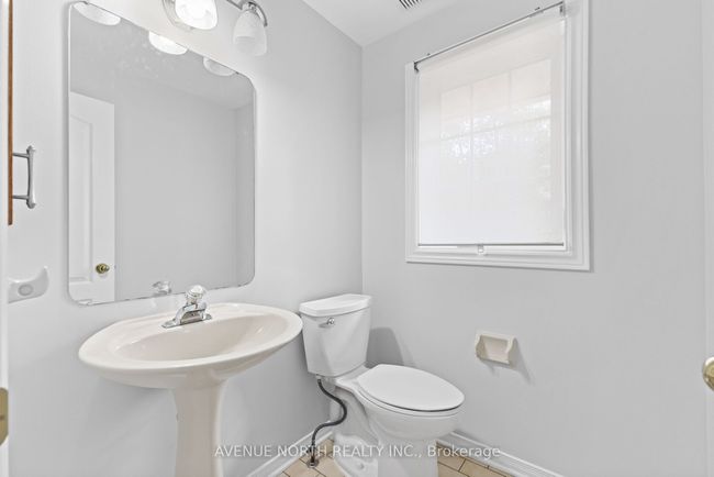 45 Wrenwood Cres, Condo with 3 bedrooms, 3 bathrooms and 1 parking in Nepean ON | Image 5