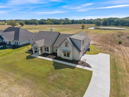 14740 County Road 355, Terrell, TX, 75161-6267 | Card Image