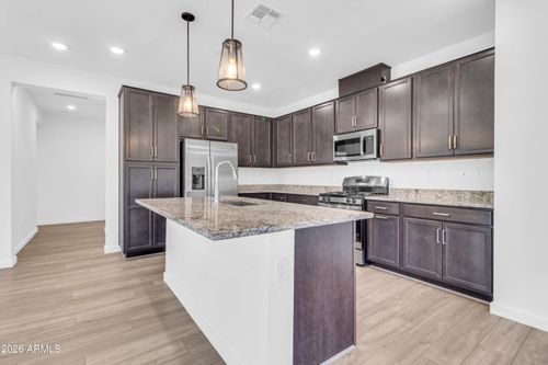 202-776 E Doral Ave, Gilbert, AZ, 85297-1147 | Card Image