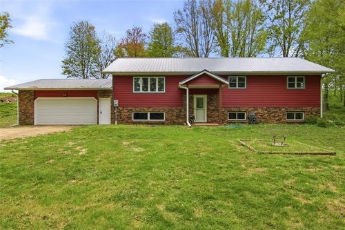 1237 County Rd N, Roberts, WI, 54023-5906 | Card Image