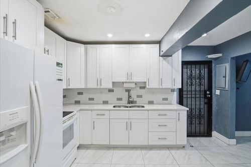 1320 Nw 86th St, Miami, FL, 33147-4345 | Card Image