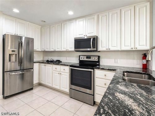28667 Alessandria Cir, BONITA SPRINGS, FL, 34135-8275 | Card Image