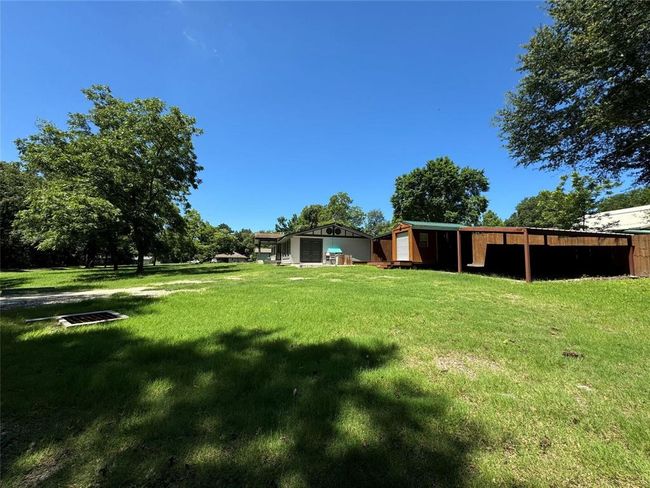 173 Rye St, House other with 3 bedrooms, 2 bathrooms and 2 parking in Trinity TX | Image 45