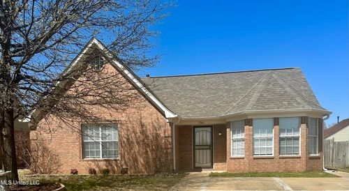 1366 Carriage View Lane, Southaven, MS, 38671 | Card Image