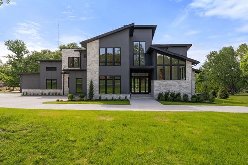 8210 Halford Pl, Brentwood, TN, 37027-6704 | Card Image