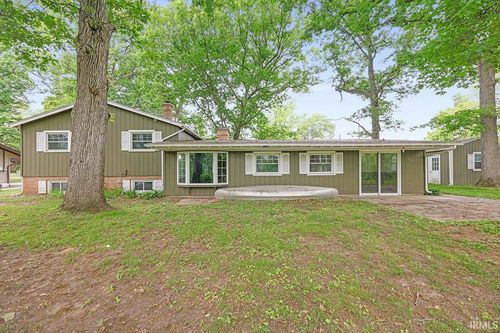 20484 County Road 8 Road, Bristol, IN, 46507-9714 | Card Image