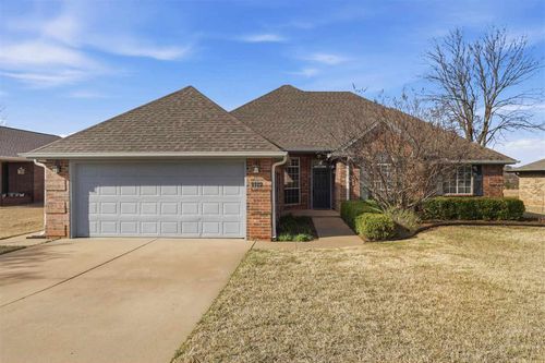 1112 W Newman Avenue, Stillwater, OK, 74075 | Card Image