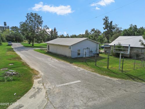 2840 Mcpherson St, Marianna, FL, 32448-4441 | Card Image