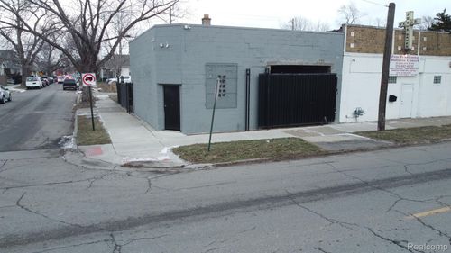 1840 Lawndale St, Detroit, MI, 48209-3408 | Card Image