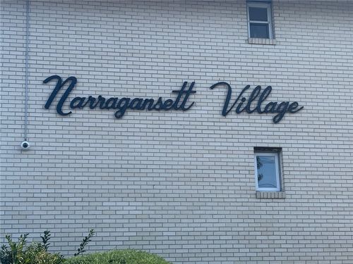 apt-wa10-400 Narragansett Pkwy, Warwick, RI, 02888-4553 | Card Image