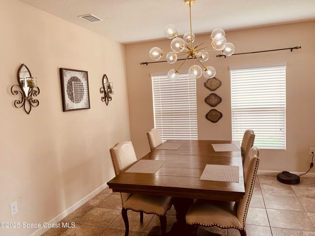 824 Musgrass Cir, House other with 4 bedrooms, 3 bathrooms and null parking in West Melbourne FL | Image 4