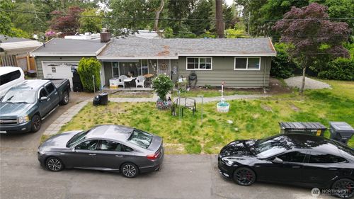 9102 Cecile Ct Sw, Lakewood, WA, 98498-5804 | Card Image