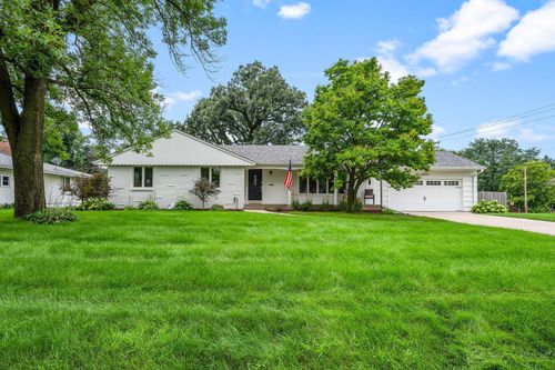 6800 Chapel Ln, Edina, MN, 55439-1719 | Card Image
