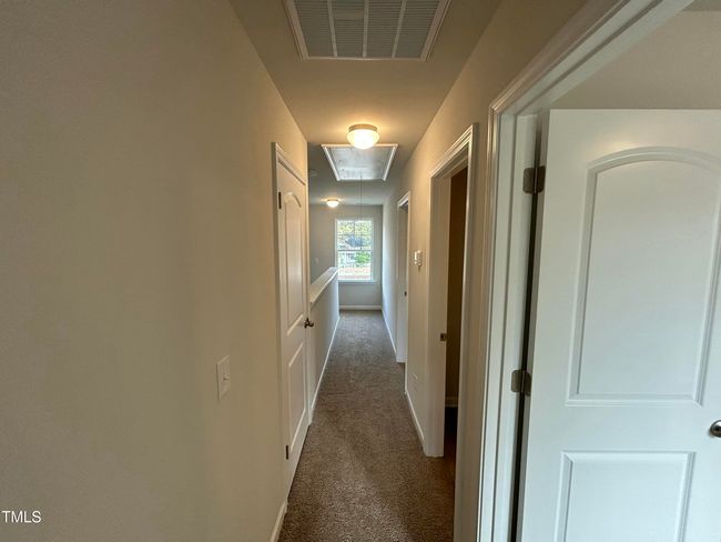 Upstairs Hall pic 2 | Image 24