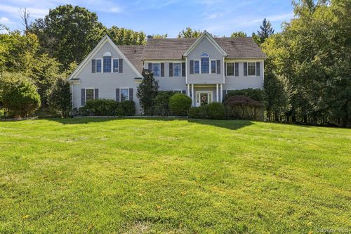 117 Enoch Crosby Rd, Brewster, NY, 10509-2112 | Card Image