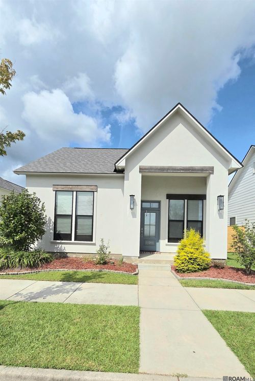 10266 Quarter Dr, Baton Rouge, LA, 70818-4297 | Card Image