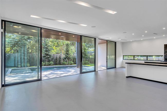 430 Ne 21 St Ct, House other with 3 bedrooms, 4 bathrooms and null parking in Wilton Manors FL | Image 11
