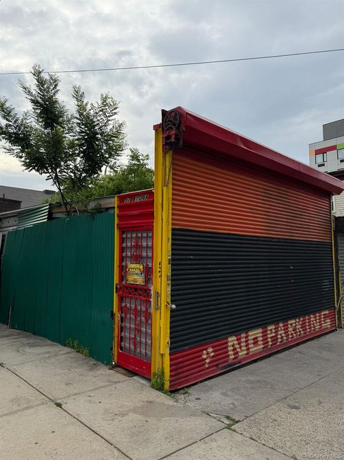 57 wyona Street, New York, NY, 11207 | Card Image