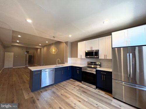 1629 W Diamond St, PHILADELPHIA, PA, 19121-2312 | Card Image