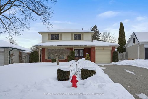 8 Sanctuary Dr, Dundas, ON, L9H3Y8 | Card Image