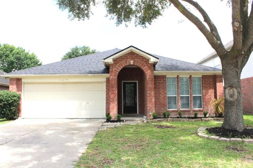 16014 Clayton Green Dr, Houston, TX, 77082-4113 | Card Image