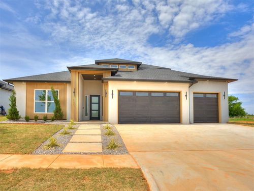 14601 Astor Ln, Yukon, OK, 73099-4757 | Card Image