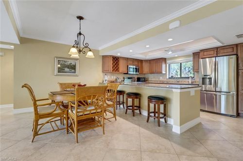 apt-204-5015 Harbortown Ln, FORT MYERS, FL, 33919-4656 | Card Image
