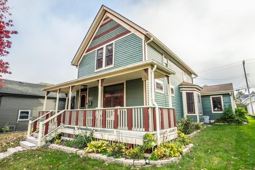 507a-507 S Main St, West Bend, WI, 53095-3935 | Card Image