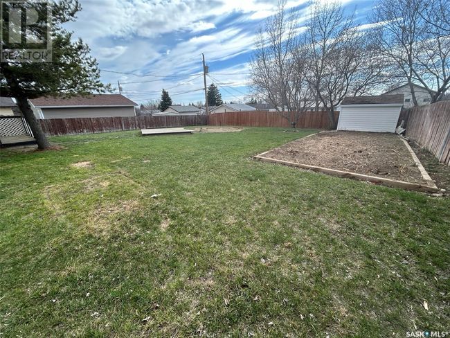 142 3rd St W, House other with 5 bedrooms, 2 bathrooms and null parking in Coronach SK | Image 29