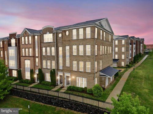20718 Erskine Ter, ASHBURN, VA, 20147-3578 | Card Image