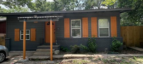 607 W Dallas St, Conroe, TX, 77301-2312 | Card Image